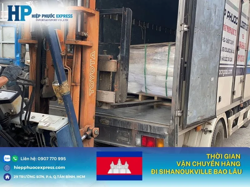 Gui hang di Sihanoukville mat bao lau