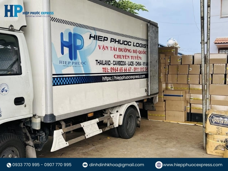 Dịch vụ huyển phát nhanh đi Thái