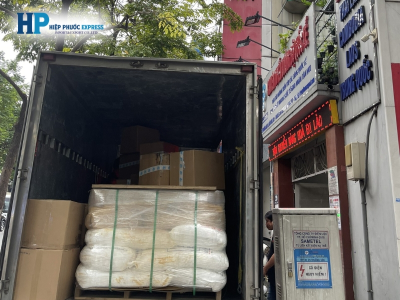 Gửi hàng đi Lào