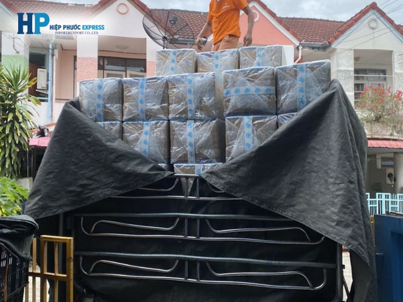 Gửi hàng từ Việt Nam sang Thái Lan