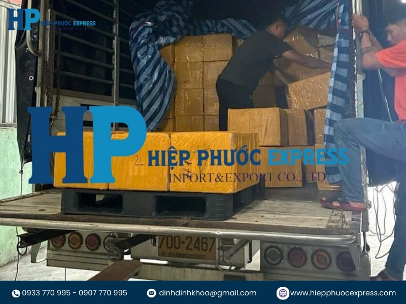 Nhu cầu vận chuyển hàng sang Thái càng tăng