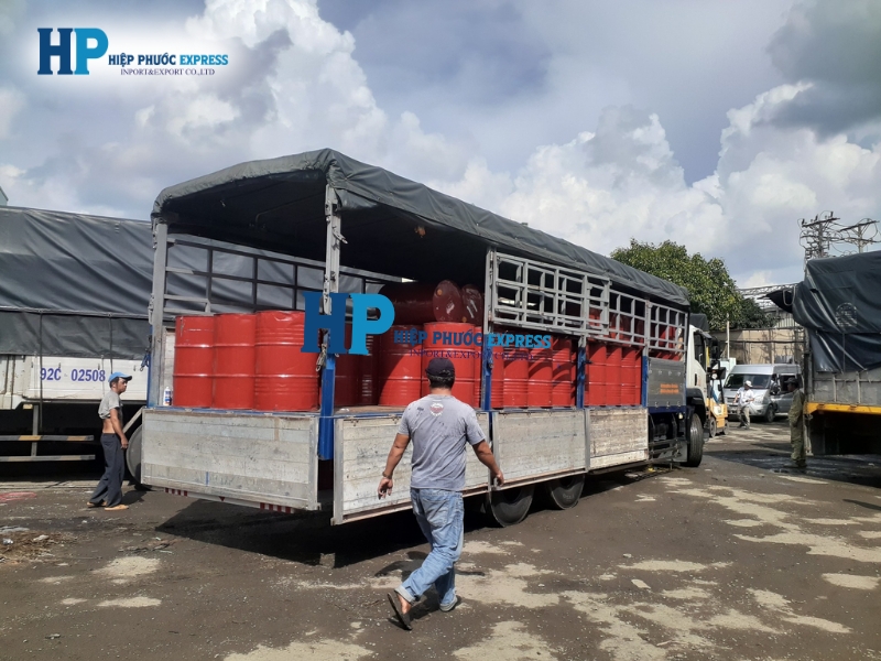 Hiệp Phước Express chuyên vận chuyển bằng đường bộ