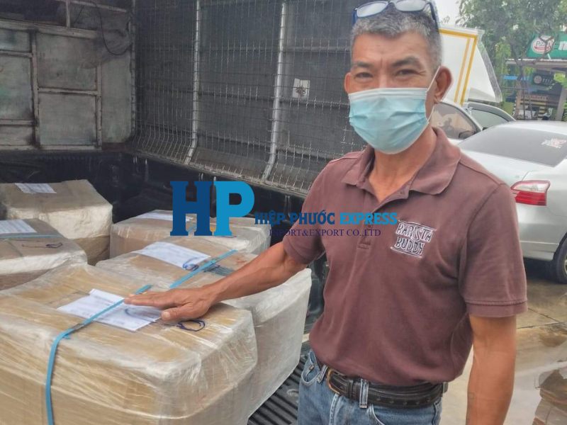 Gửi lô hàng đi Thái Lan giao tận nơi