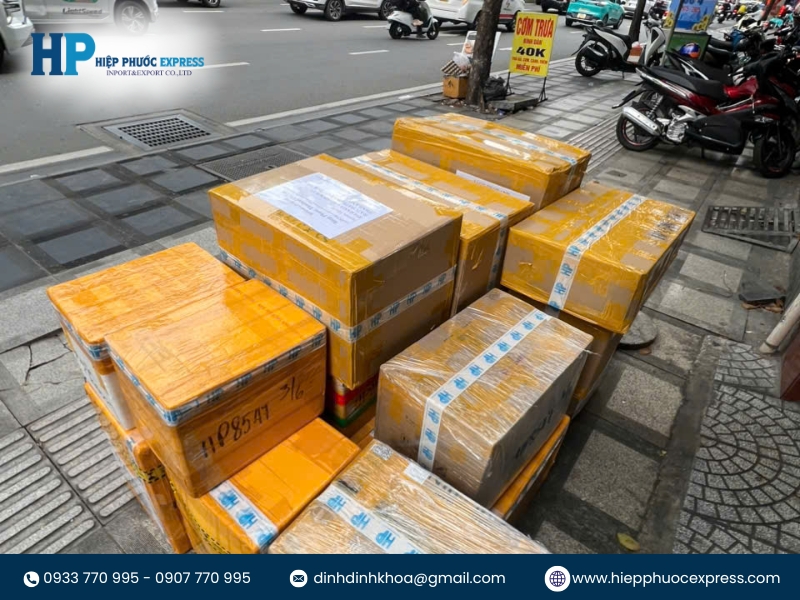 nhung yeu to anh huong den phi gui do di myanmar gia re